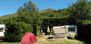 Die Campingplätze der Auvergne heißen den naturhungrigen Urlauber stets aufs Herzlichste willkommen. (#6)