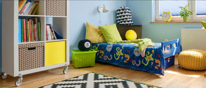Kinder lieben bunte Farben und große Muster und wünschen sich diese auch bei der Kinderbettwäsche. ( Foto: Shutterstock - Photographee.eu ) 