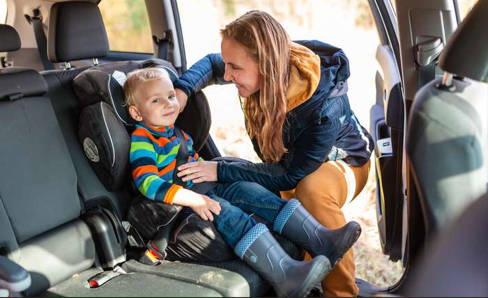 Kinder fahren zwar meist gern mit dem Auto, doch Kurzstrecken sind ihnen lieber. ( Foto: Adobe Stock -  len44ik)