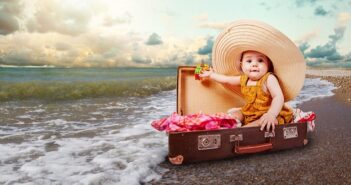 Reisen mit Kleinkind: 10 Regeln, die man kennen muss! (Foto: Shutterstock-Soloviova Liudmyla)