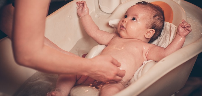 Säuglingspflege: Tipps & Hinweise zur Pflege Ihres Babys
