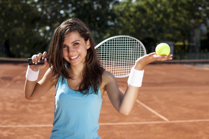 Wer es sportlich mag und im Urlaub gerne mal ein kleines Tennismatch einschiebt, der sollte einen Campingplatz mit Sportmöglichkeiten wählen (#3)