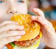 Armut und ungesunde Ernährung: Eine komplexe Problematik (Foto: AdobeStock - Irina Schmidt 126508219)