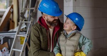 Fehlende Planung der Arbeitgeber belastet kinderlose (Foto: AdobeStock 600796852  Halfpoint)