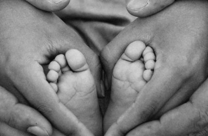 Regelmäßiger Kontakt beider Eltern sichert Kindern Geborgenheit und (Foto: ARAG SE)